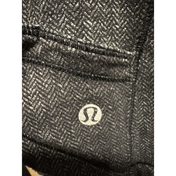Lululemon Base Runner 1/2 Zip Heathered Herringbone Heathered Black Black Size 6 - Picture 5 of 8